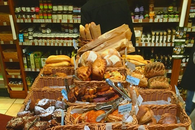 Foodie Walking Tour of Galway City. Guided. 2½ Hours. - Meeting and Logistics