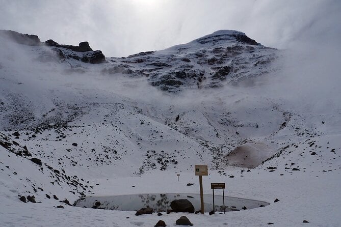 Full-Day Hiking Experience of Chimborazo Volcano With Lunch