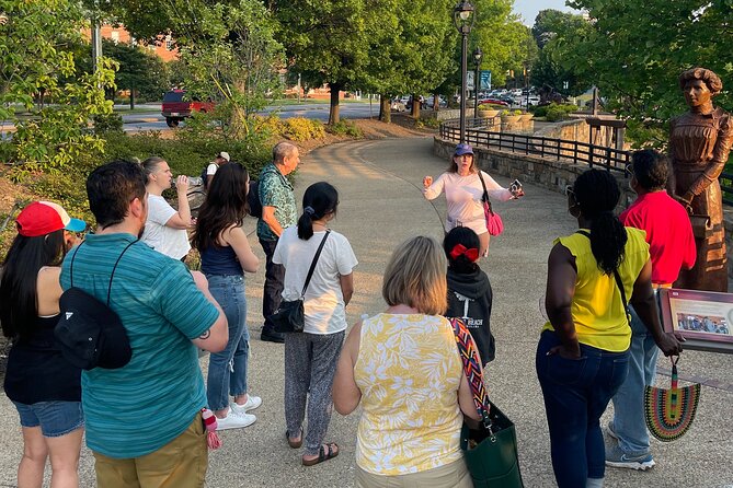 Sunset Walking Tour: Bronze Statues Tell the Story of Charlotte - Prepare for the Tour