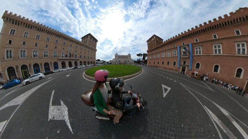 🛵 Rome: Private Scooter Guided Tour, Day - Night Ride💘🛵 - Included Features