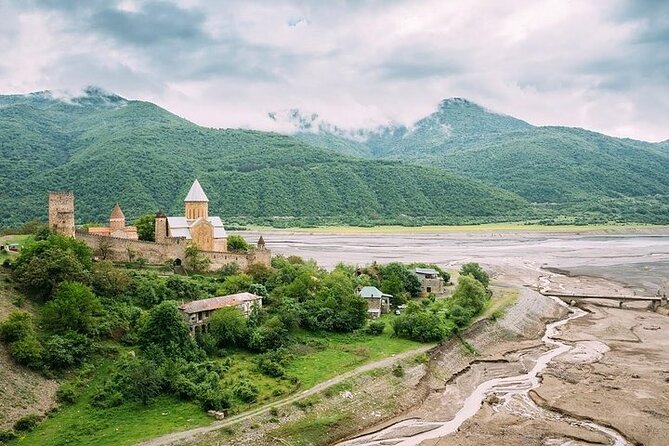 5 Days Tour of Georgia: Private, Sightseeing, Adventure, Arts ,History & Culture - Quick Points