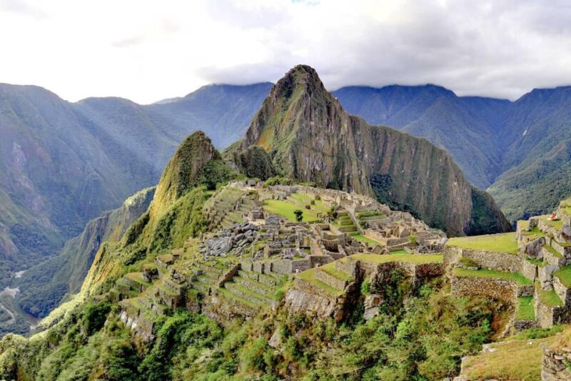 Exclusive Tour 4-Day Machu Picchu & Humantay Lake + Hotel 3☆ - Humantay Lagoon Experience