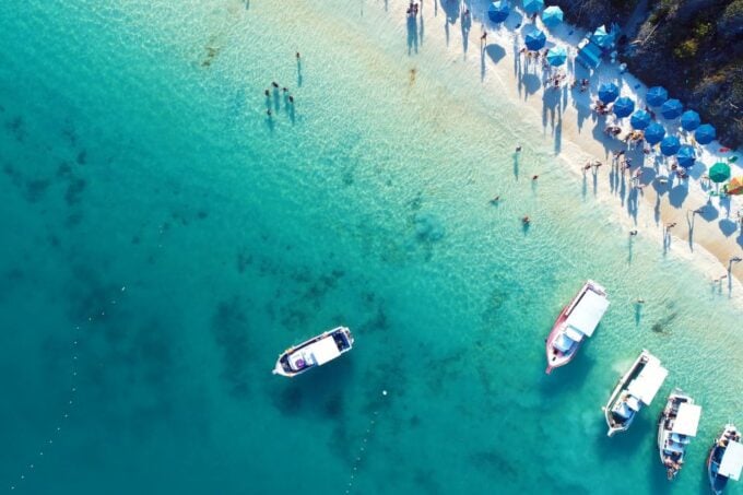 Arraial Do Cabo: Sightseeing Schooner Cruise - Diving Experience at Praia Do Forno
