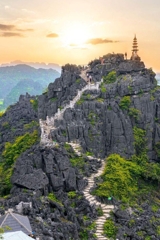 From Hanoi: Ninh Binh - Trang an - Mua Caves - Lunch & Bus