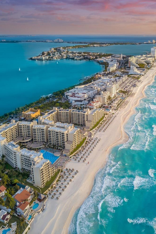 Cancun: Glass-Bottom Boat Tour