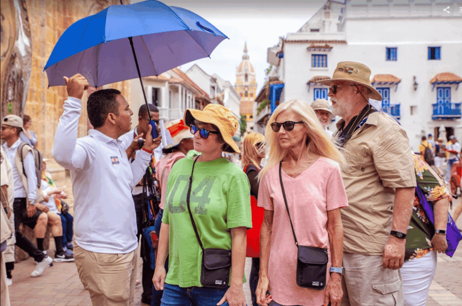 Cartagena: Walking Tour With Local Guide