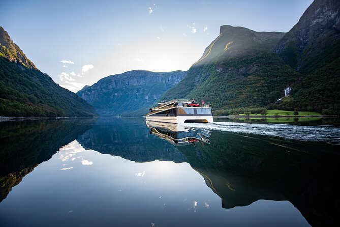 Flåm Railway and Ferry Flåm to Gudvangen Winter Tour Door to Door