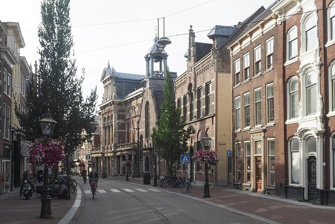 Historical Leiden: Private Tour With Local Guide