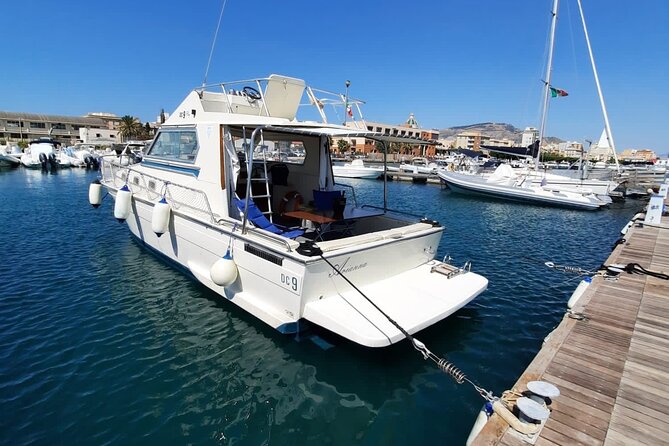 Private Tour in Taormina With Aperitif on Board
