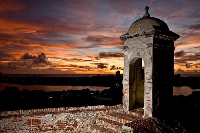 Private Walking Tour Through Kalamari and Getsemaní in Cartagena