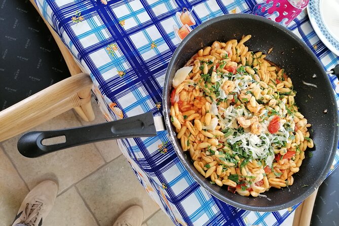 Puglia Farm Visit and Home Lunch - Bari