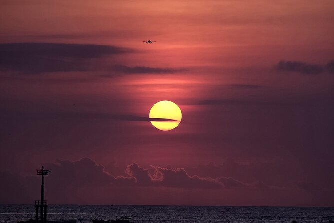 South Bali Beach Tour, Uluwatu Sunset Kecak Fire Dance & Seafood Barbeque Dinner