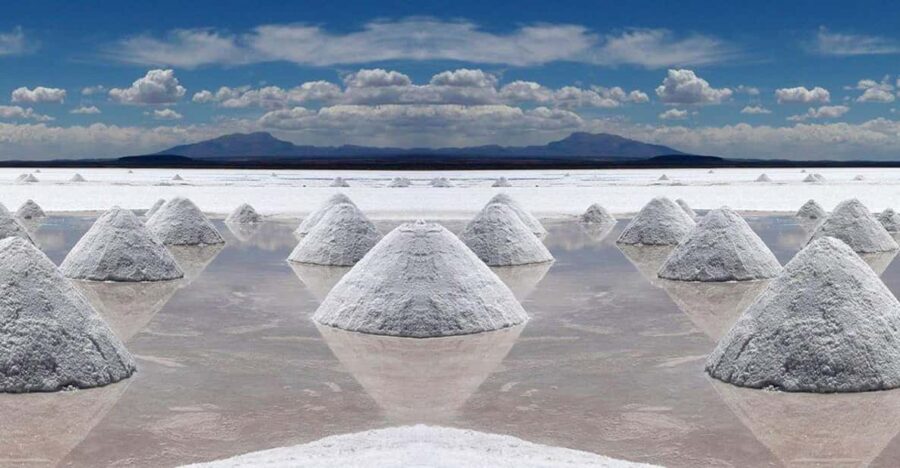 BOLIVIA: CLASSIC UYUNI SALT FLAT