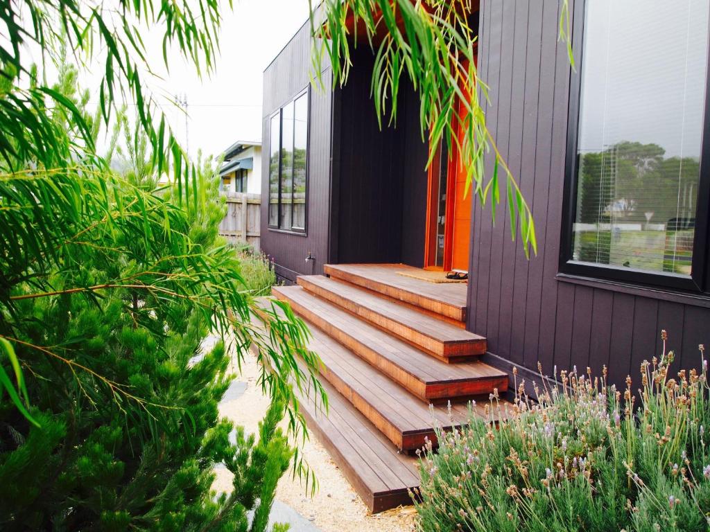 Box House Review