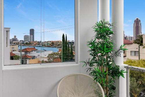 Chevron Sails - Property Overview