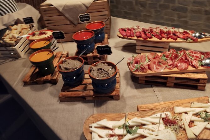 Cooking Lesson in Chianti With Visit of San Gimignano