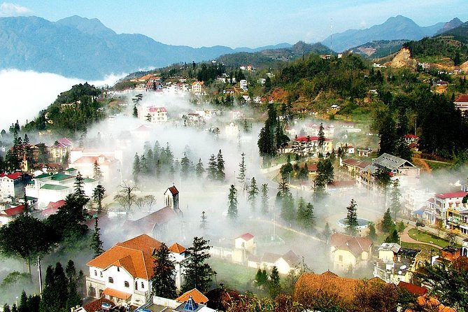 Explore Sapa 2 Days 1 Nights by Bus From Hanoi – Hotels