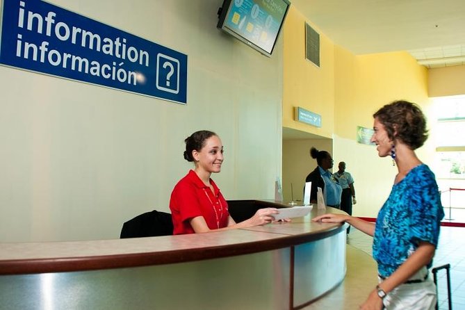 Group Private Kingston Airport Transfers (10 – 15 Persons)