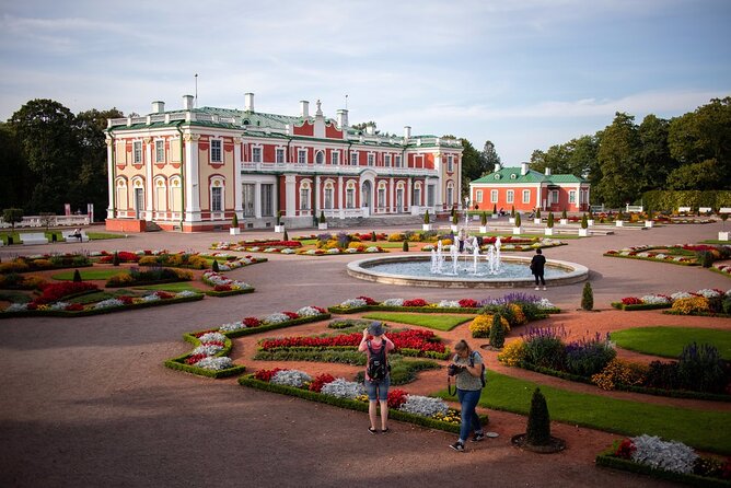 Half-Day Private Guided Sightseeing Tour of Tallinn