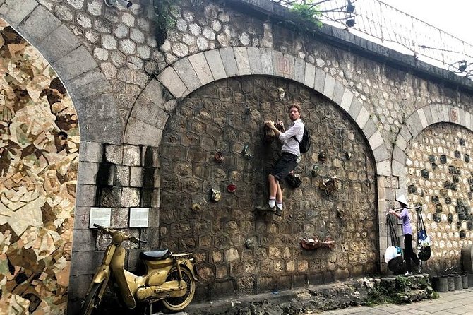 Hanoi Train Experience