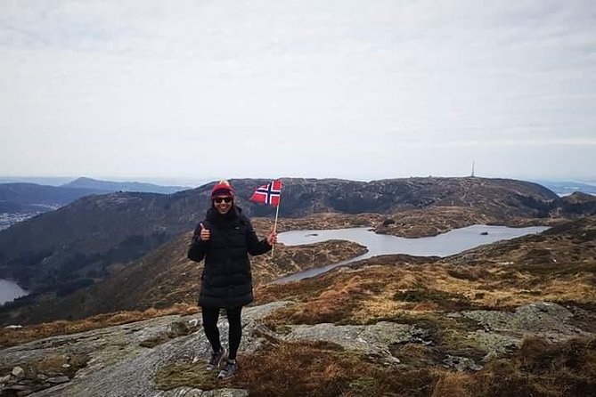 Hike and Cabin Experience at Vidden, Bergen - Overview of the Hike and Cabin Experience