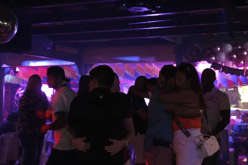 In Your Salsa: a Salsa Barhopping Night in Cartagena