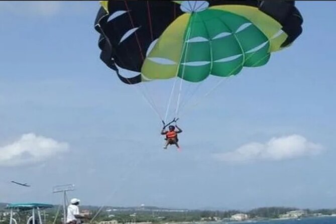 Jet Ski and Parasailing With Private Transportation From Negril