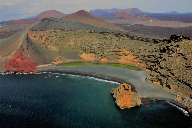 Lanzarote Grand Tour With Timanfaya and Jameos Del Agua Entrance