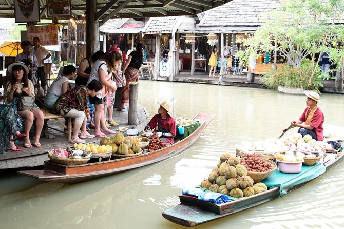 Pattaya Floating Market With Free Pattaya Landmarks Tour