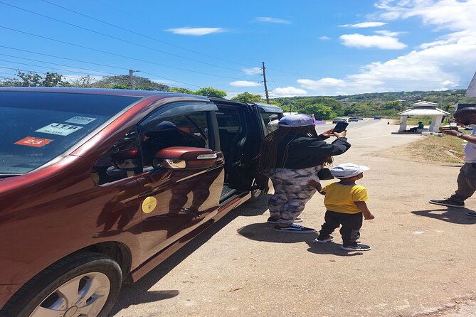 Private Airport Transfer From Kingston Airport
