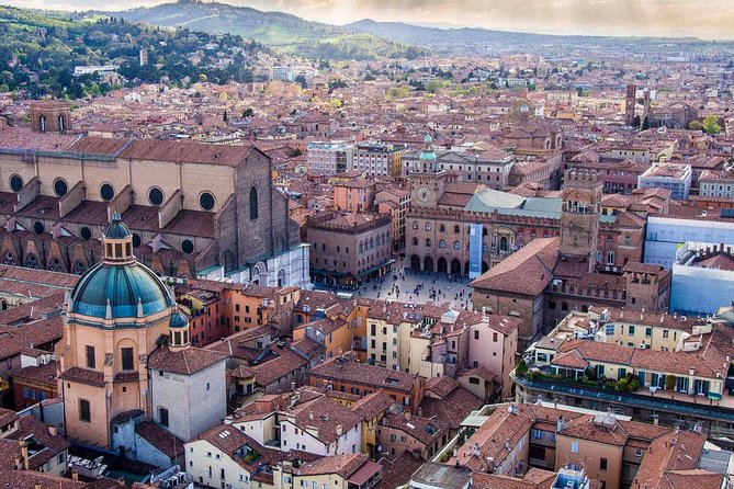 Private Transfer From Bologna (Blq) Airport to Módena