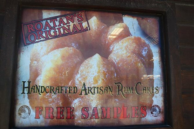 Roatan Sightseeing to the Chocolate, Cameo, Cigars & Rum Factories