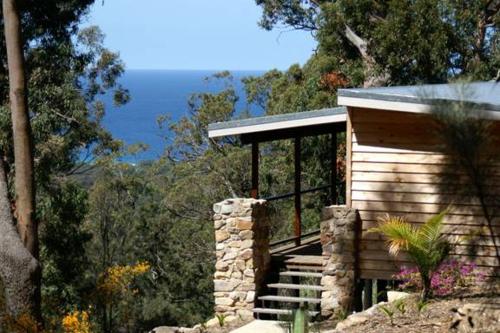 Sacred Mountain Retreat - Location and Overview