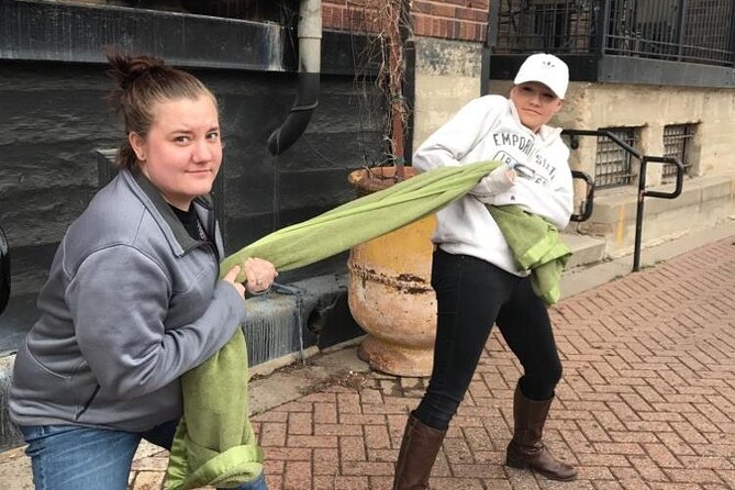 Scavenger Hunt in Chattanooga by Zombie Scavengers