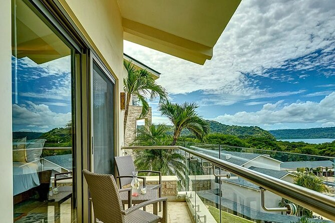 Shuttle To Planet Hollywood Resort Costa Rica