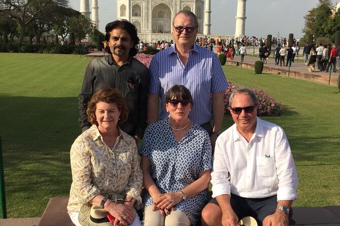 Taj Mahal Day Tour by Gatimaan Express Train