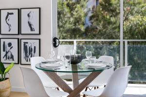 Ultra Modern 2 Bdrm in St Leonards Crows Nest - 803NOR - Property Overview