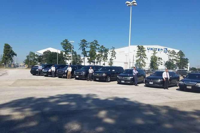 Up to 10 PAX Direct Private Shuttle Hobby Airport HOU – Galveston