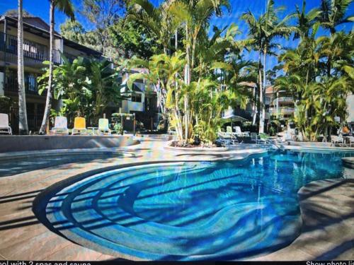 Noosa Beach Apartment on HASTING ST French Quarter Resort.Noosa Heads - Location Highlights
