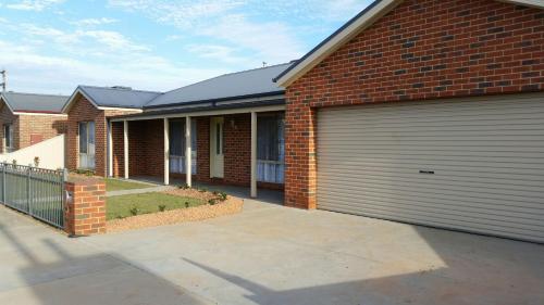Numurkah Self Contained Apartments - The Saxton - Amenities and Features