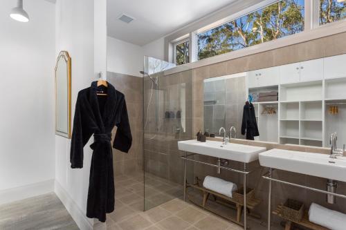 The Peninsula Experience - General Amenities