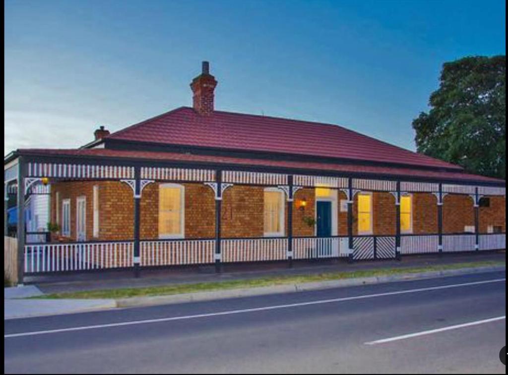 Blackwood House Review