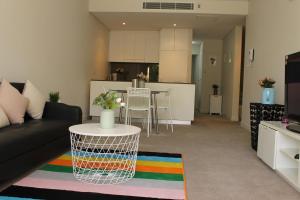 Exquisite Family Home +Parking, Close to CBD - Guest Reviews