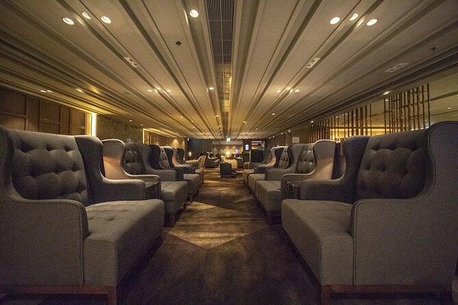 Hong Kong International Airport (HKG) VIP Lounge Access - Meet and Assist Service
