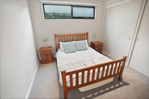 Woollybutt - Dining and Kitchen Amenities