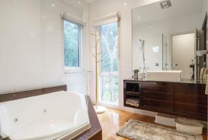 Our Escape at Rye - Modern Beachouse - Policies and House Rules