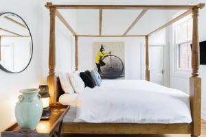 Rent Your Own Historic Hotel for Holidays & Events - Kitchen and Dining