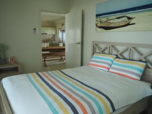 Solace - Beachfront Experience