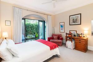 MetaWise Luxe 6Bed Ocean View Home in Mosman - Exploring Mosman