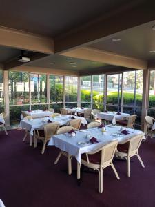 Ringwood Lake Inn - Guest Reviews and Ratings